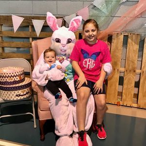 Meet your Posher, Connie